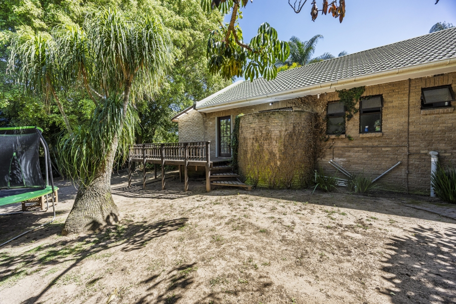 4 Bedroom Property for Sale in Nahoon Valley Park Eastern Cape